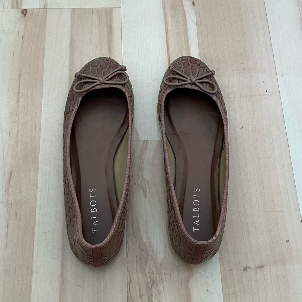 Brown Talbots Flat